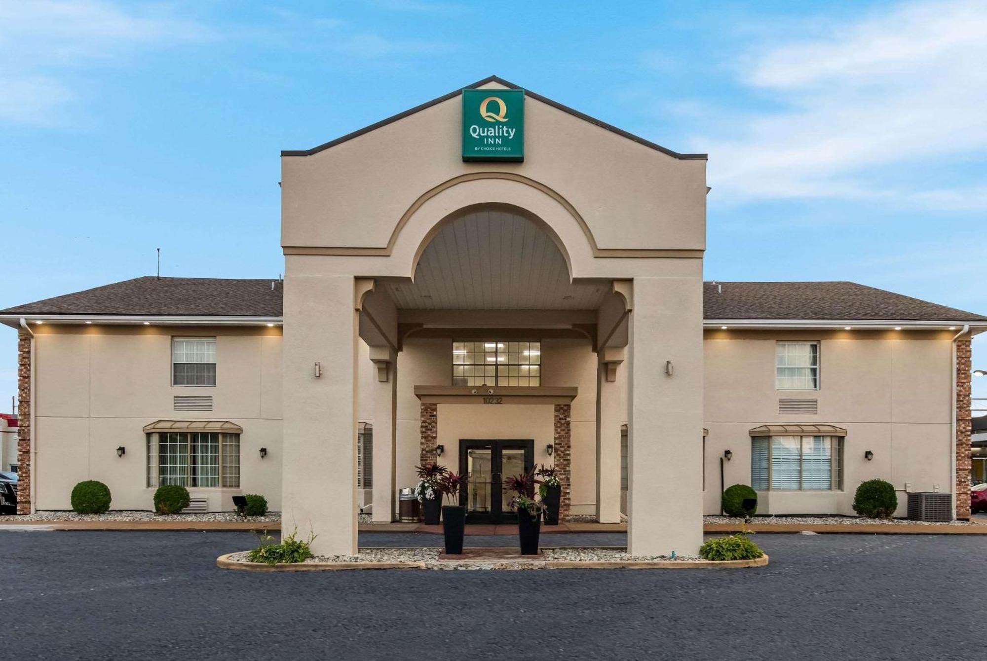Quality Inn Airport Woodson Terrace Ngoại thất bức ảnh