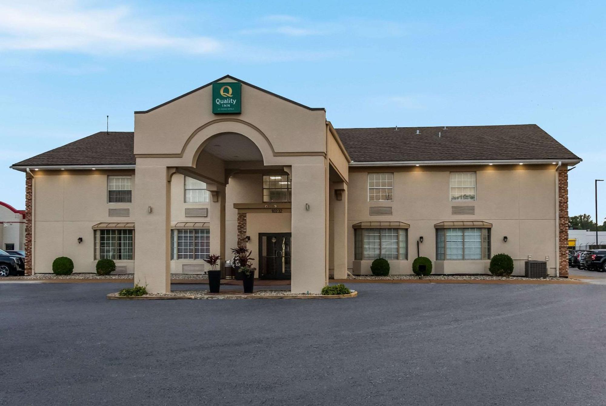 Quality Inn Airport Woodson Terrace Ngoại thất bức ảnh