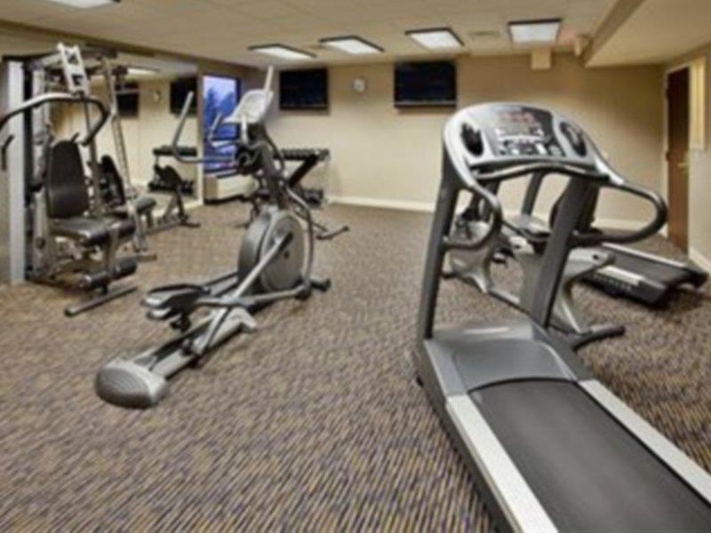 Quality Inn Airport Woodson Terrace Ngoại thất bức ảnh